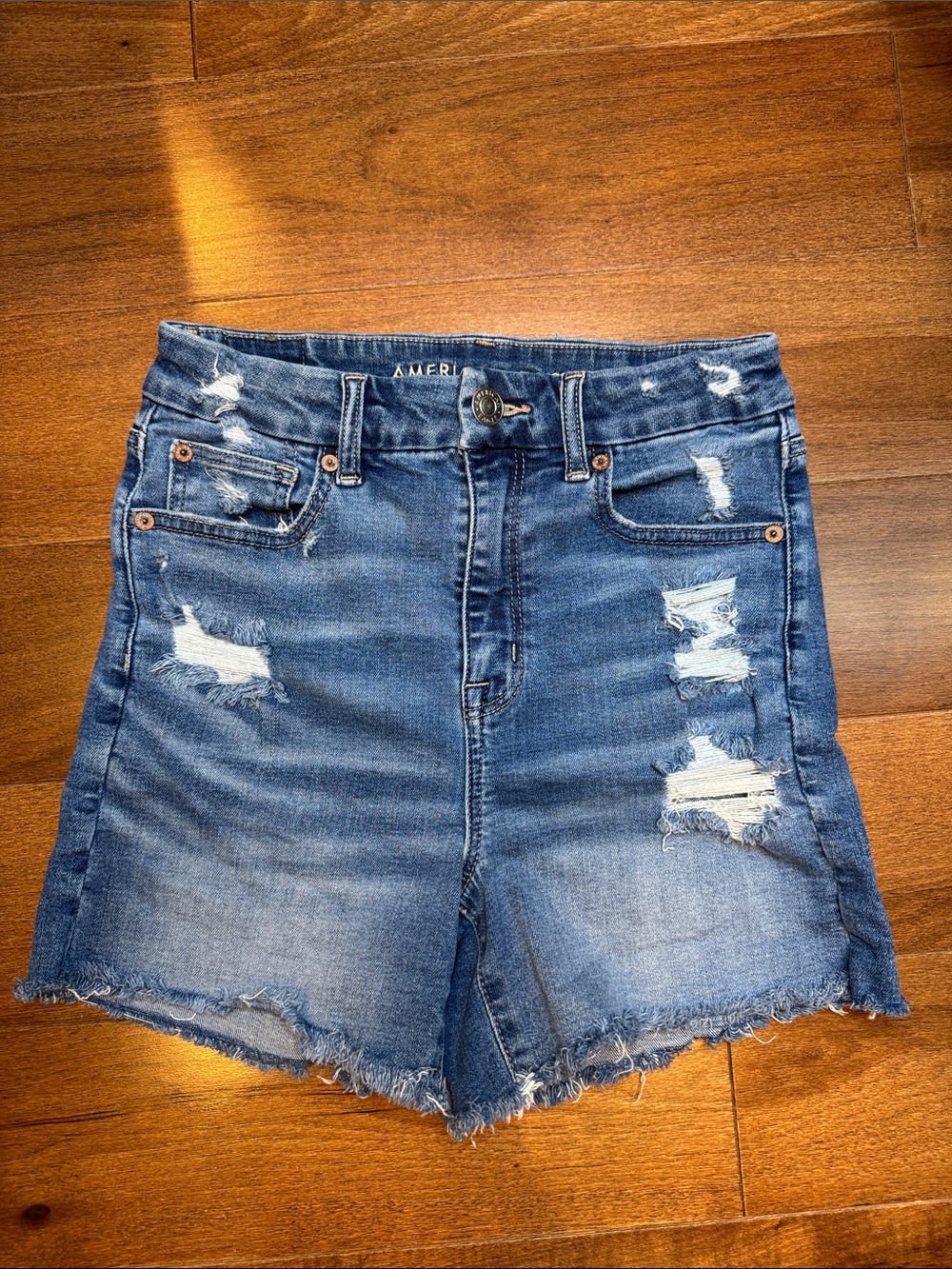 AMERICAN EAGLE Distressed Blue Denim Jean Shorts
